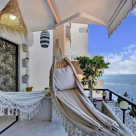 Luxury With Direct Access To The Sea, Two Pools , One Of Them Saltwater, Panoramic Views Of The Sea And Hidden Coves Апартаменты