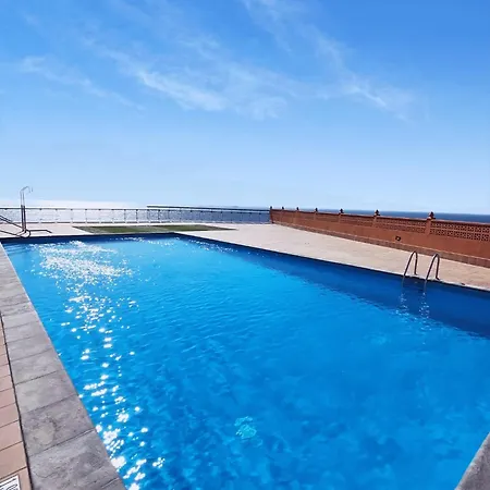 Luxury With Direct Access To The Sea, Two Pools , One Of Them Saltwater, Panoramic Views Of The Sea And Hidden Coves Апартаменты *