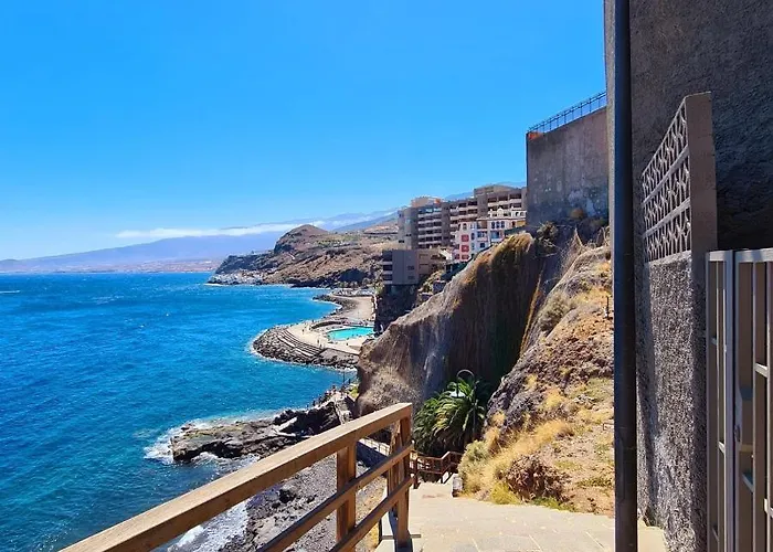 Апартаменты Luxury With Direct Access To The Sea, Two Pools , One Of Them Saltwater, Panoramic Views Of The Sea And Hidden Coves
