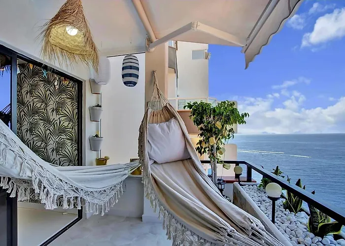 Luxury With Direct Access To The Sea, Two Pools , One Of Them Saltwater, Panoramic Views Of The Sea And Hidden Coves דירה