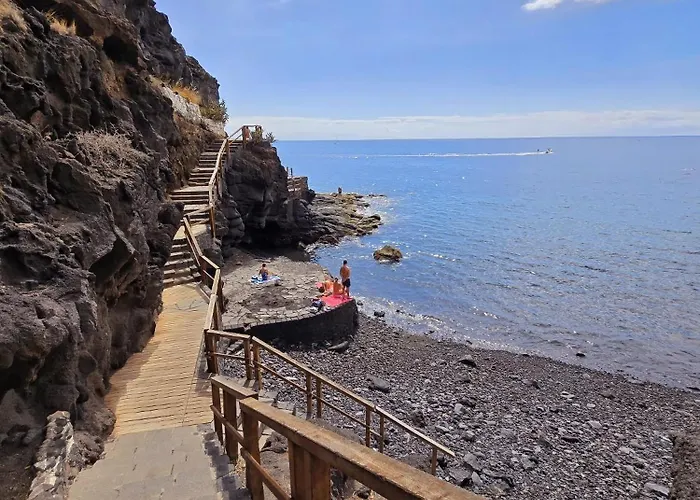 Luxury With Direct Access To The Sea, Two Pools , One Of Them Saltwater, Panoramic Views Of The Sea And Hidden Coves Апартаменты Табайба