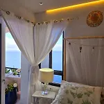 Luxury With Direct Access To The Sea, Two Pools , One Of Them Saltwater, Panoramic Views Of The Sea And Hidden Coves 아파트
