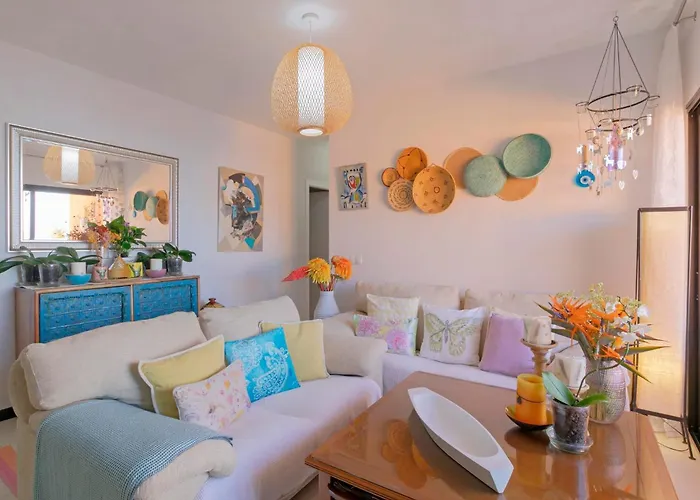 Luxury With Direct Access To The Sea, Two Pools , One Of Them Saltwater, Panoramic Views Of The Sea And Hidden Coves Apartamento