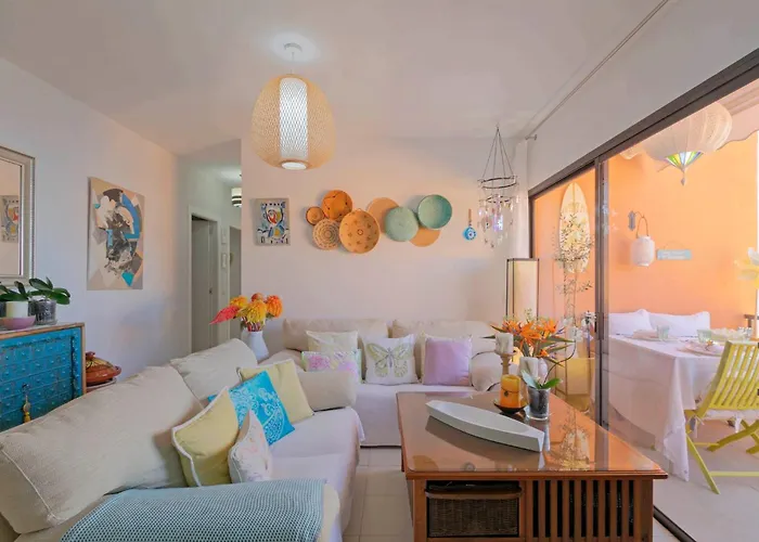 Apartamento Luxury With Direct Access To The Sea, Two Pools , One Of Them Saltwater, Panoramic Views Of The Sea And Hidden Coves Tabaiba