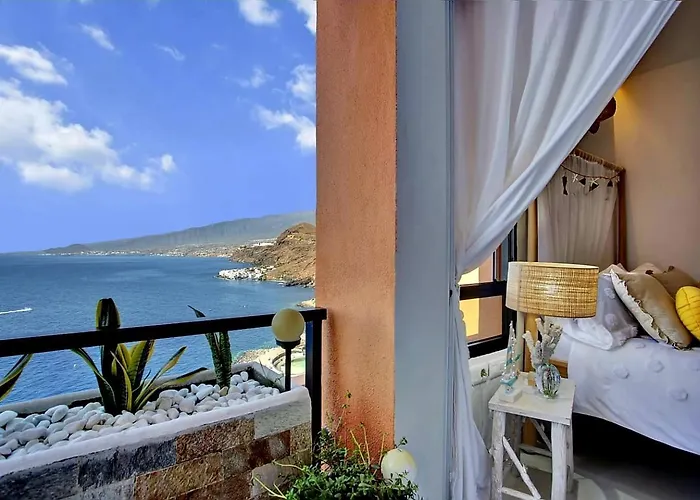 Luxury With Direct Access To The Sea, Two Pools , One Of Them Saltwater, Panoramic Views Of The Sea And Hidden Coves Apartamento *